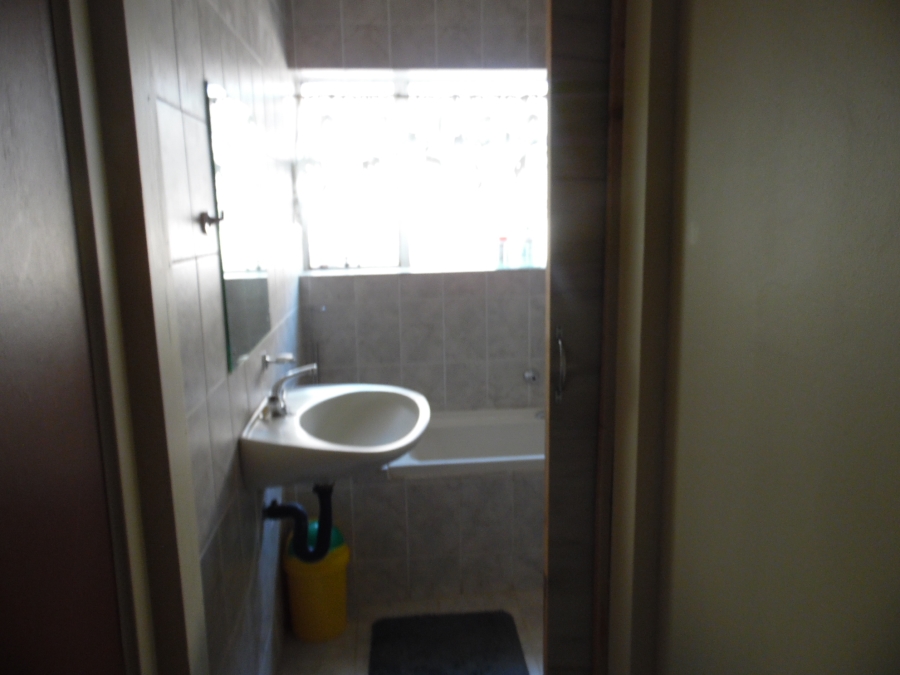 5 Bedroom Property for Sale in Doorn Free State